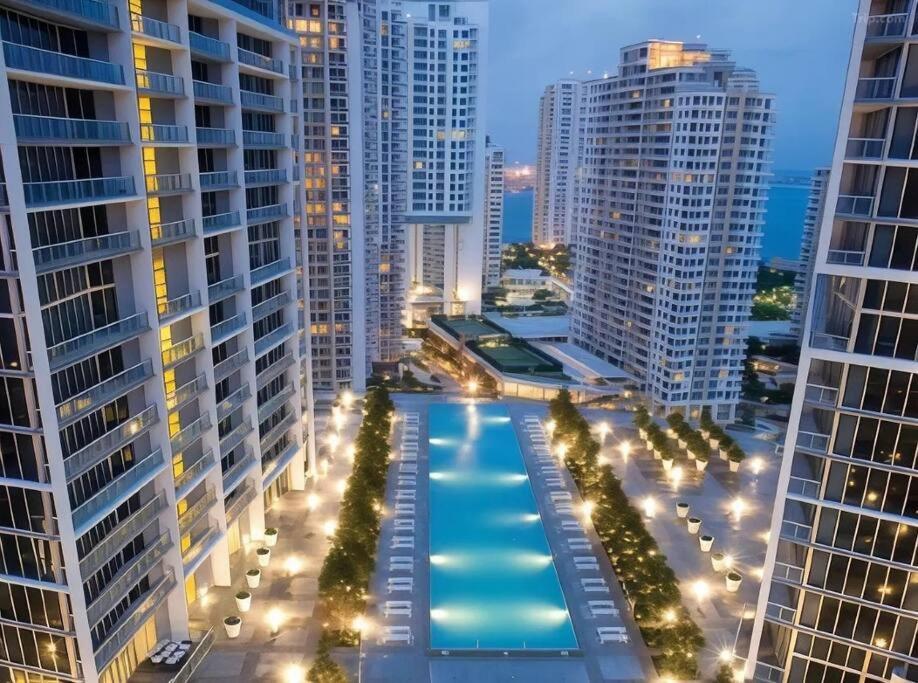 מיאמי W Hotel Luxury High Rise מראה חיצוני תמונה
